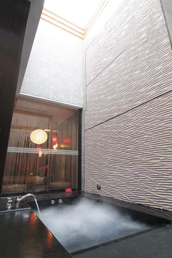 Q Motel精品旅館 Tucheng Exteriör bild